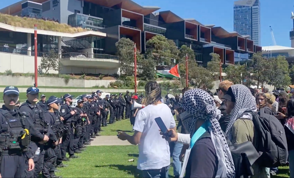 Student Media Report from the ICC Weapons Blockade